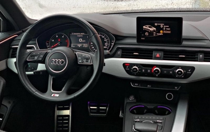 Обзор carplayer Audi A4